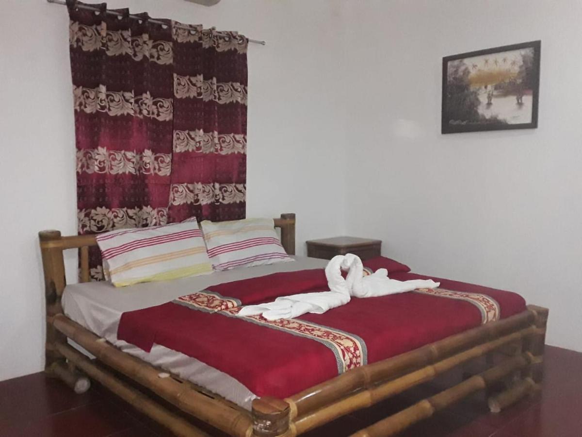 Tauig Beach Resort Moalboal Exterior foto