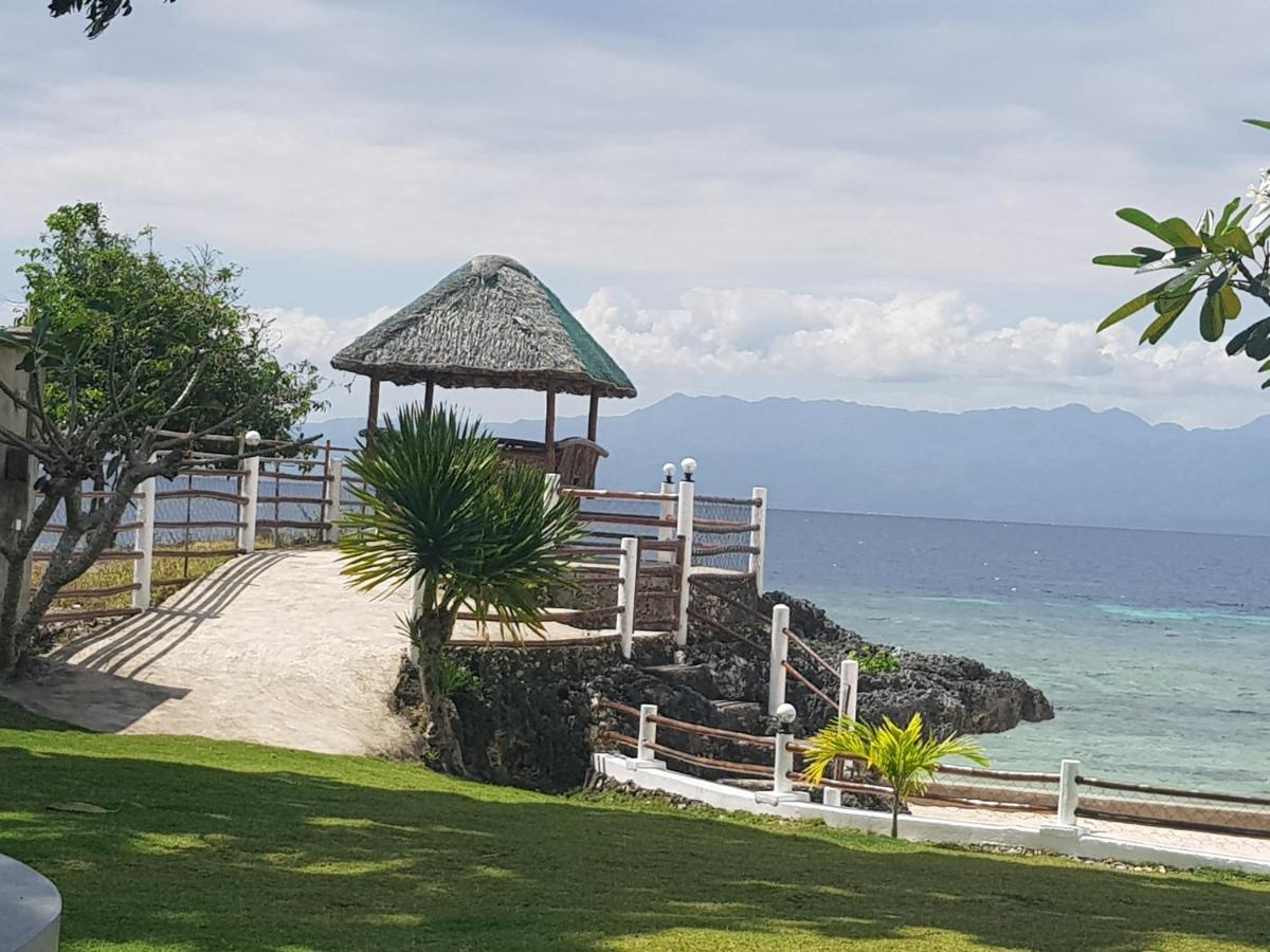 Tauig Beach Resort Moalboal Exterior foto